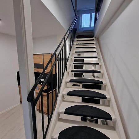 Schmidt Apartman Miskolc Belvarosaban מראה חיצוני תמונה